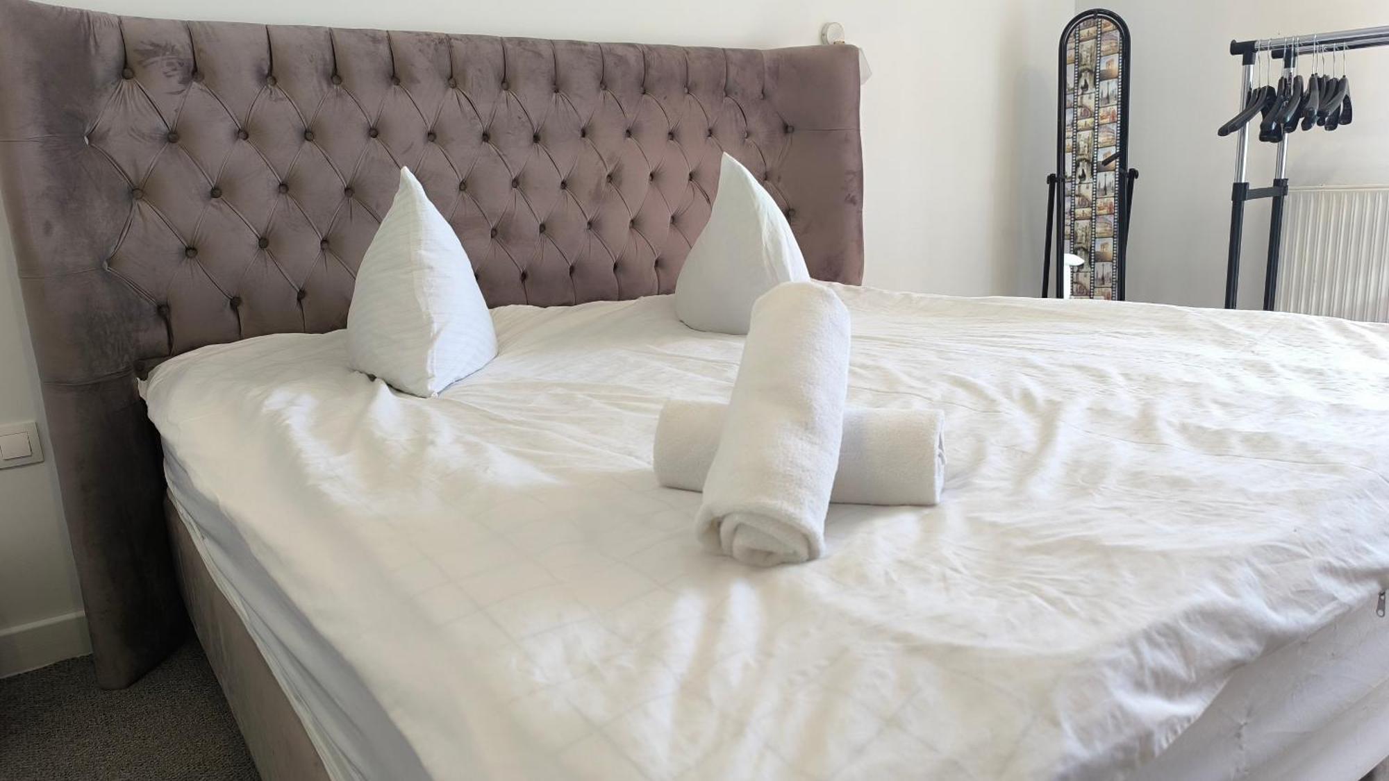 Комната С Двухместной Кроватью В Квартире С Общим Душем И Кухней, Double Room In A Guest Apartment, Camera La Cheie In Apartament Cu Dus Si Bucatarie Comuna Chişinau Exteriör bild