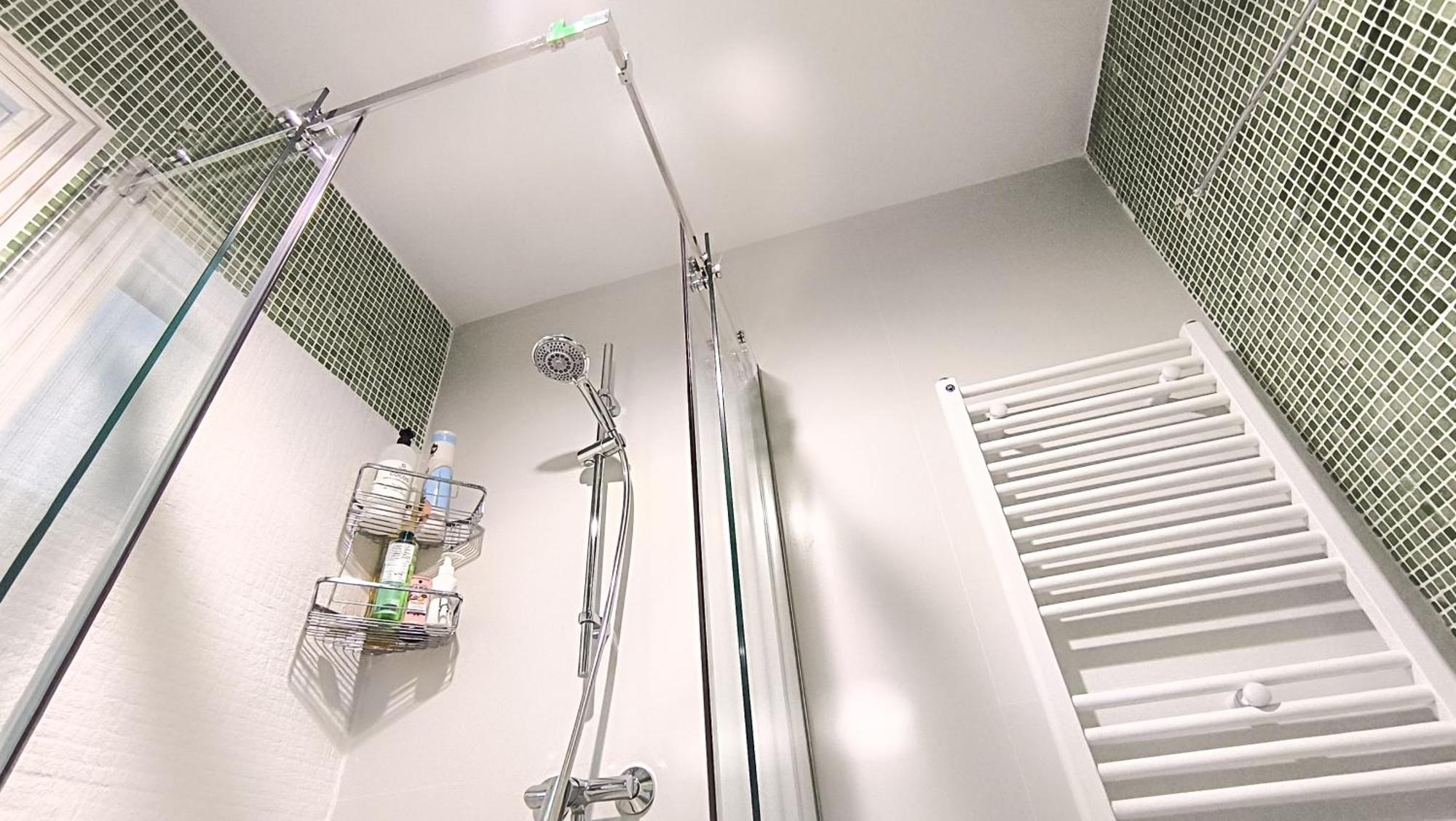 Комната С Двухместной Кроватью В Квартире С Общим Душем И Кухней, Double Room In A Guest Apartment, Camera La Cheie In Apartament Cu Dus Si Bucatarie Comuna Chişinau Exteriör bild
